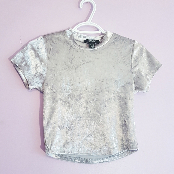 🍭Silver Crushed Velvet Crop Top - Picture 2 of 8